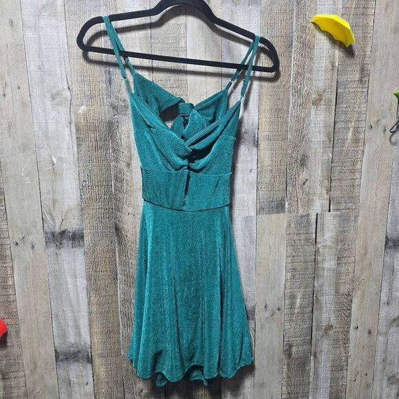 Lucy In The Sky Emerald Green Fit and Flare Mini Dress - Picture 2 of 5